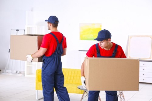 Moving team handling belongings safely during a Southkensington relocation
