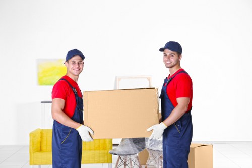 Moving van service in South Kensington with clear pricing information